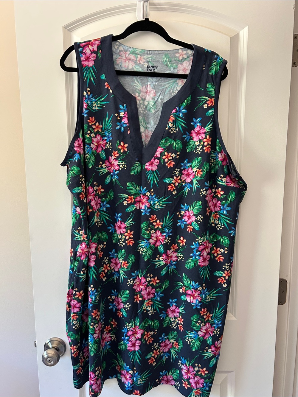 Lands' End Navy Tropical Floral V-Neck Sleeveless Tunic